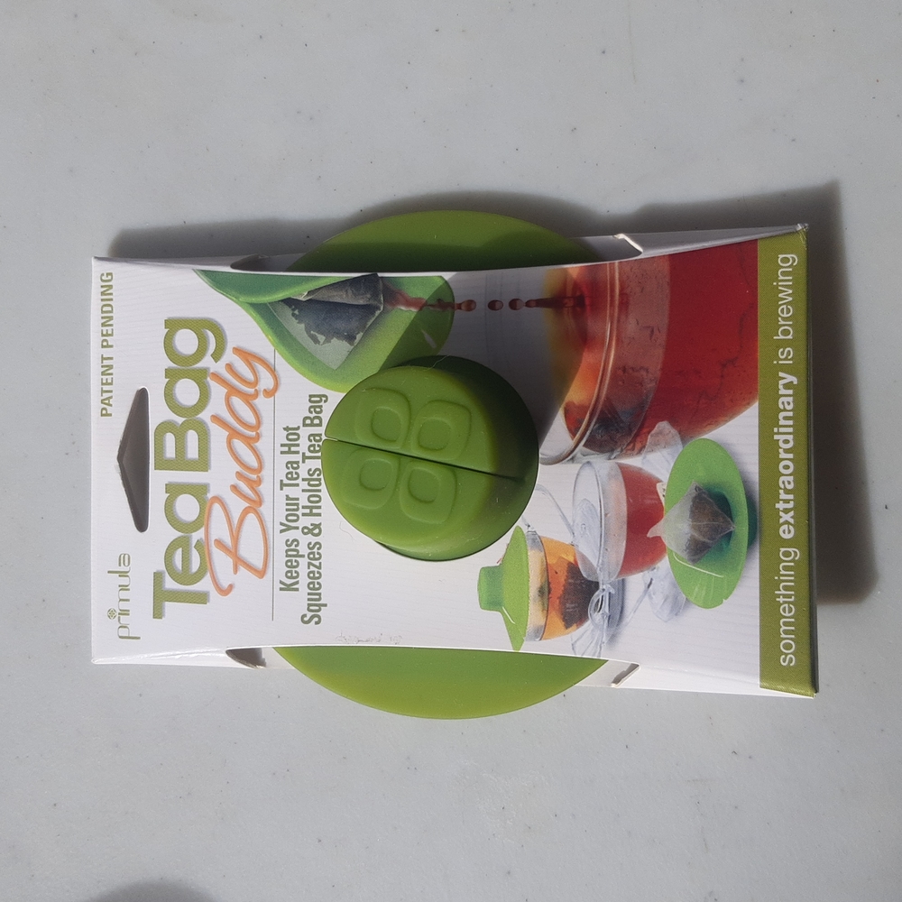 BNIB Silicone Tea Bag Buddy